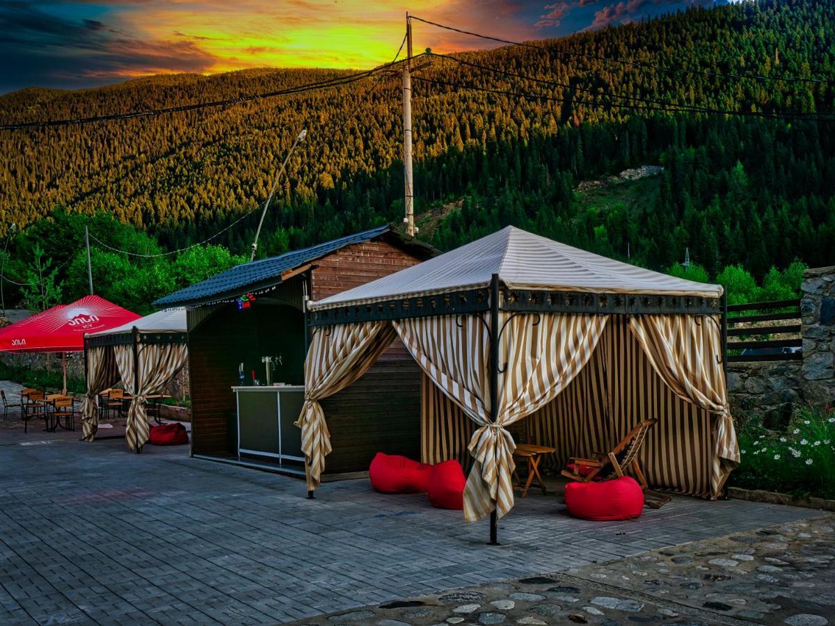 Hotel Banguriani Местія Екстер'єр фото