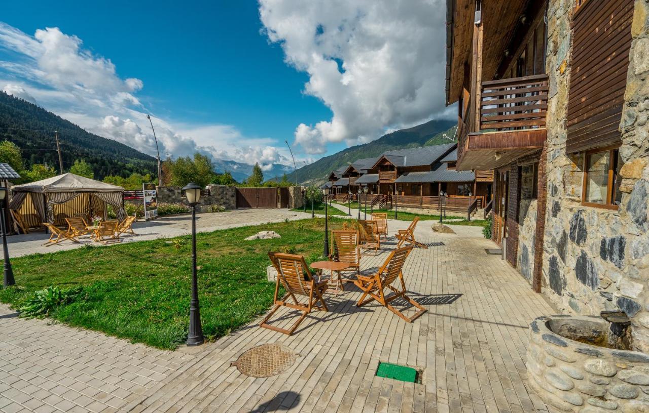 Hotel Banguriani Местія Екстер'єр фото